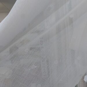 Visillo 1398 plumeti blanco